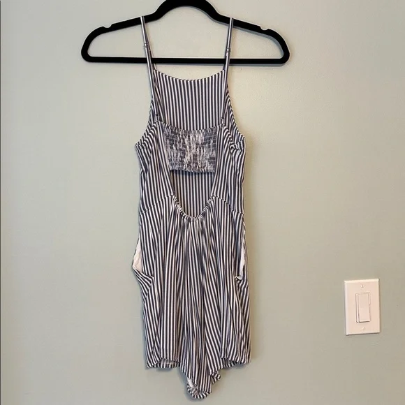 Abercrombie & Fitch Blue & White Striped Romper XS | Summer Beach Mini Romper - Picture 7 of 12
